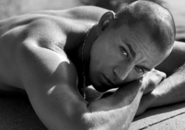 Channing Tatum Drops Shirt For Thirst Trap Post Split