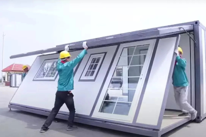 YouTuber’s $39,000 Amazon Prefab Home Unboxing Ends in Surprises