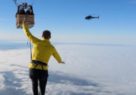 Slackline Athletes Break World Record at 2,500 Metres