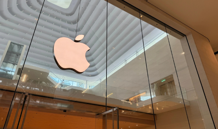 Apple Accused of Employee Surveillance and Silencing in New Lawsuit
