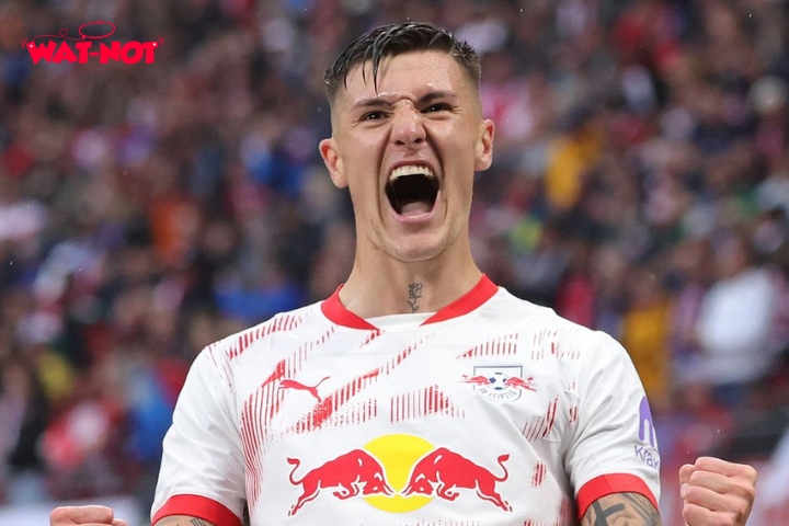 Man Utd bid £74m for Sesko amid Newcastle competition