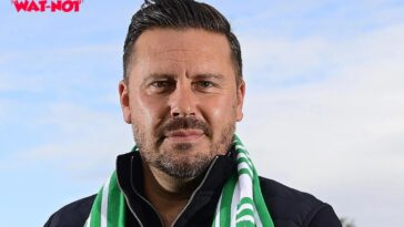 Danny Webb resigns as Yeovil manager after 1 game
