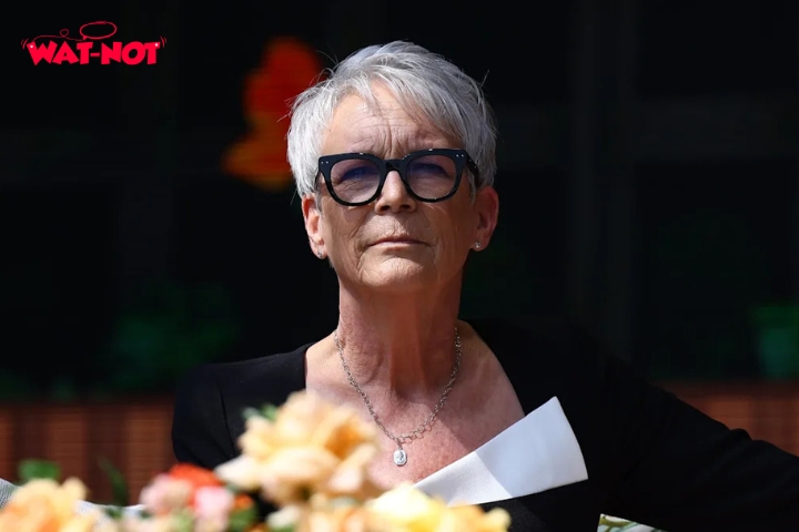Jamie Lee Curtis cries over Charlie Kirk’s death